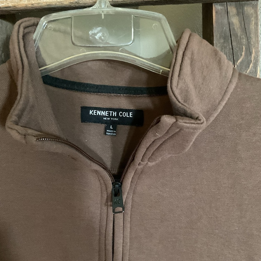 Kenneth Cole Men's Tan Zip-Up Sweater size large - Picture 2 of 7